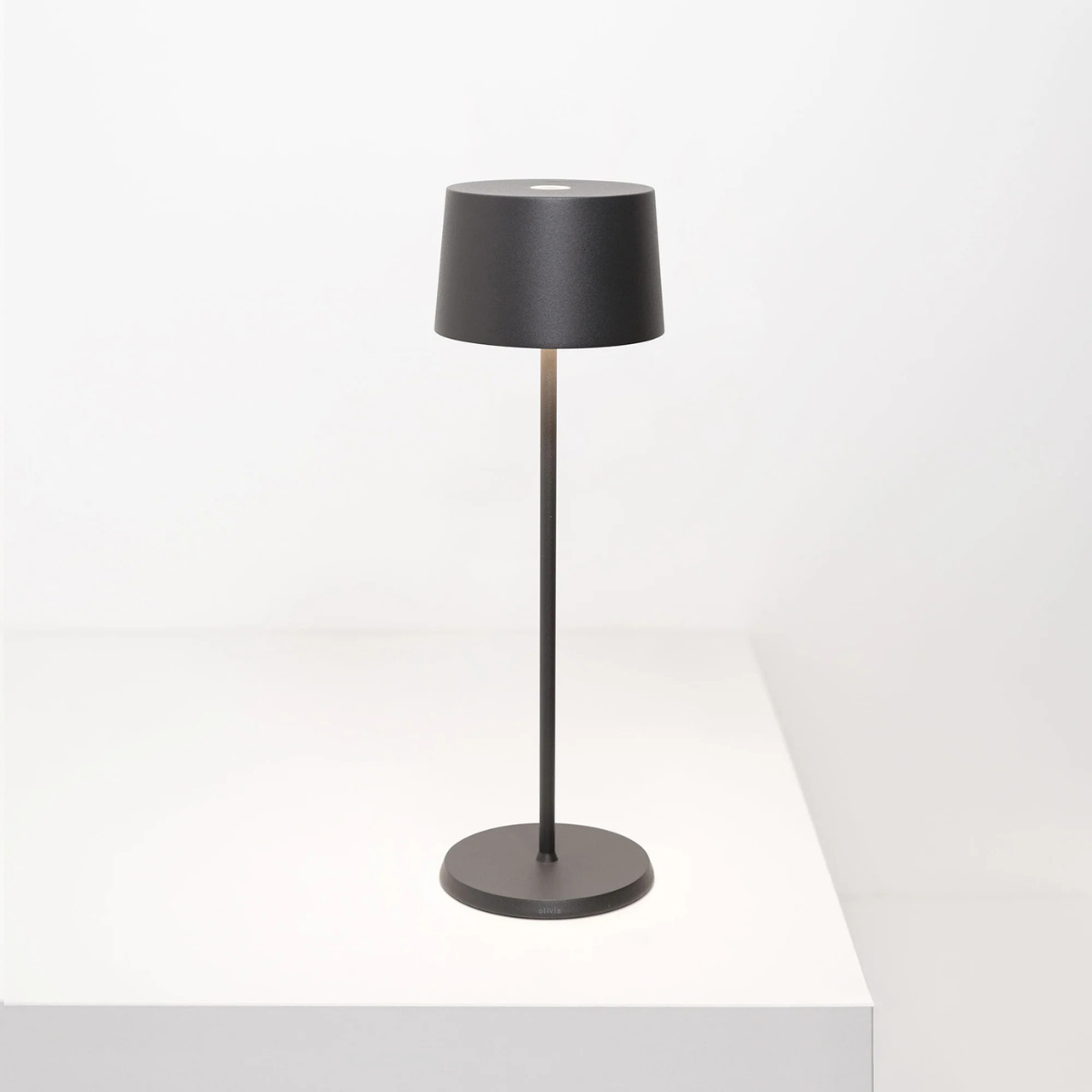 stona lampa Olivia pro LD1850N3