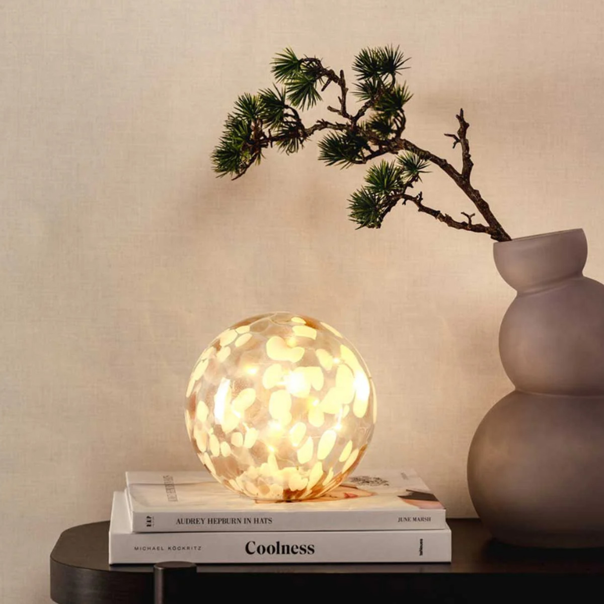 svetleća kugla na baterije GLOBE 043857 