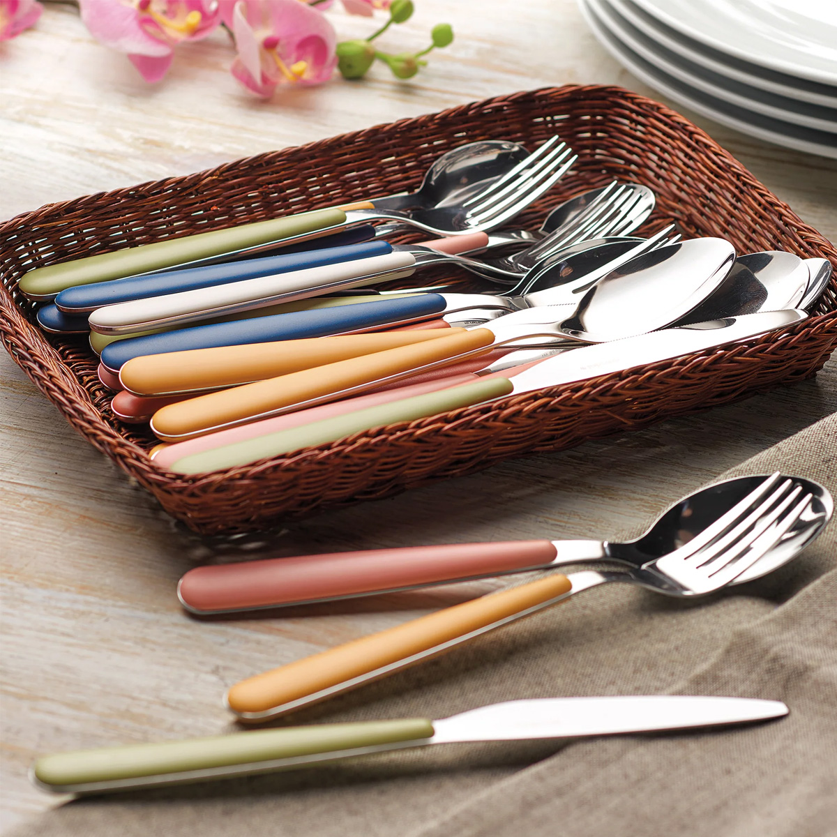 Set pribora POP 24 kom 127500257 