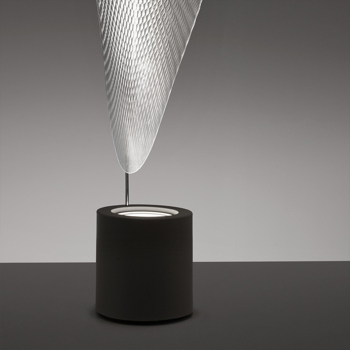 Podna lampa Cosmic Leaf 1504010A
