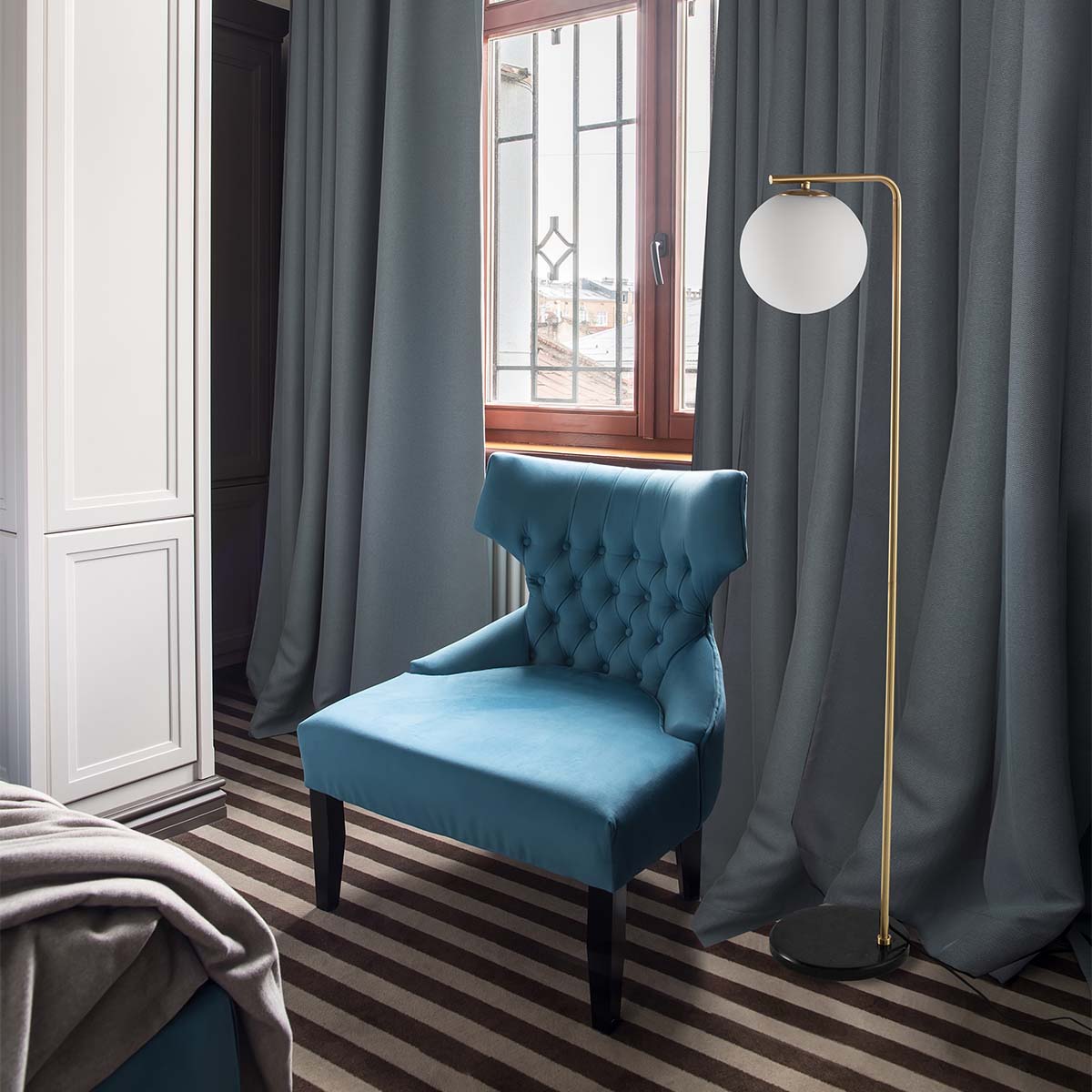 Podna lampa Alvarez 9136702