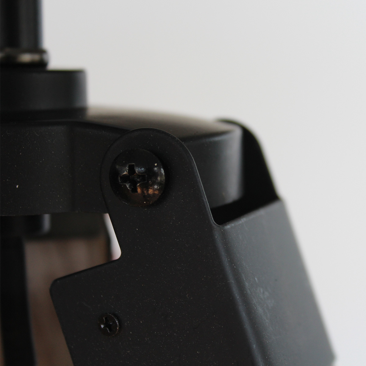 Podna lampa tripod CHJ-027G