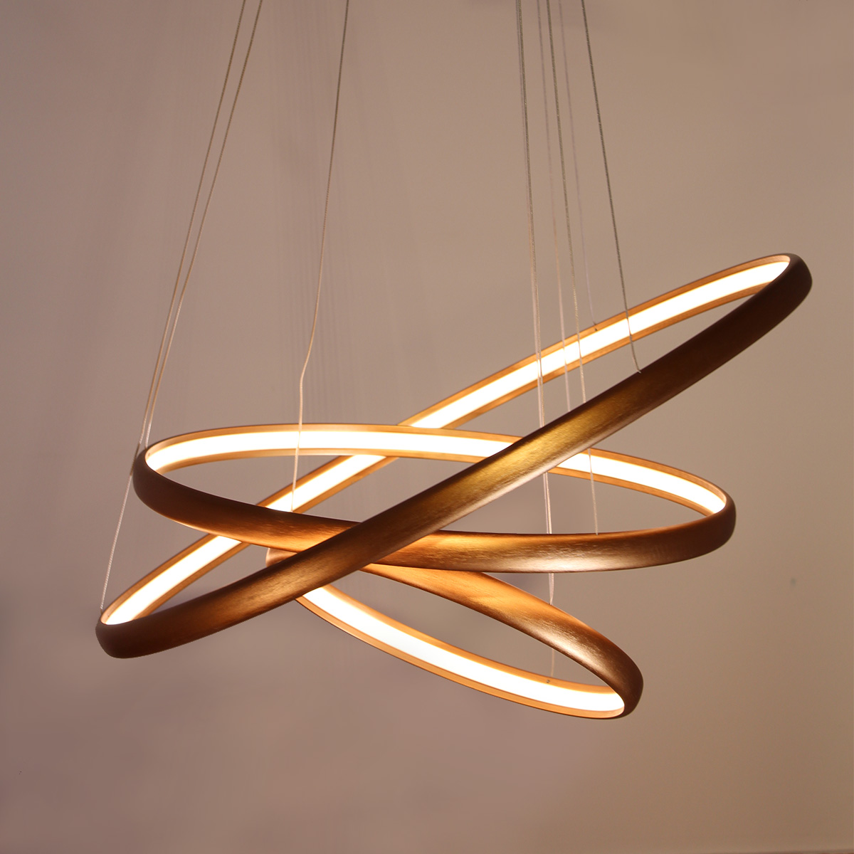 Led visilica 1.0056