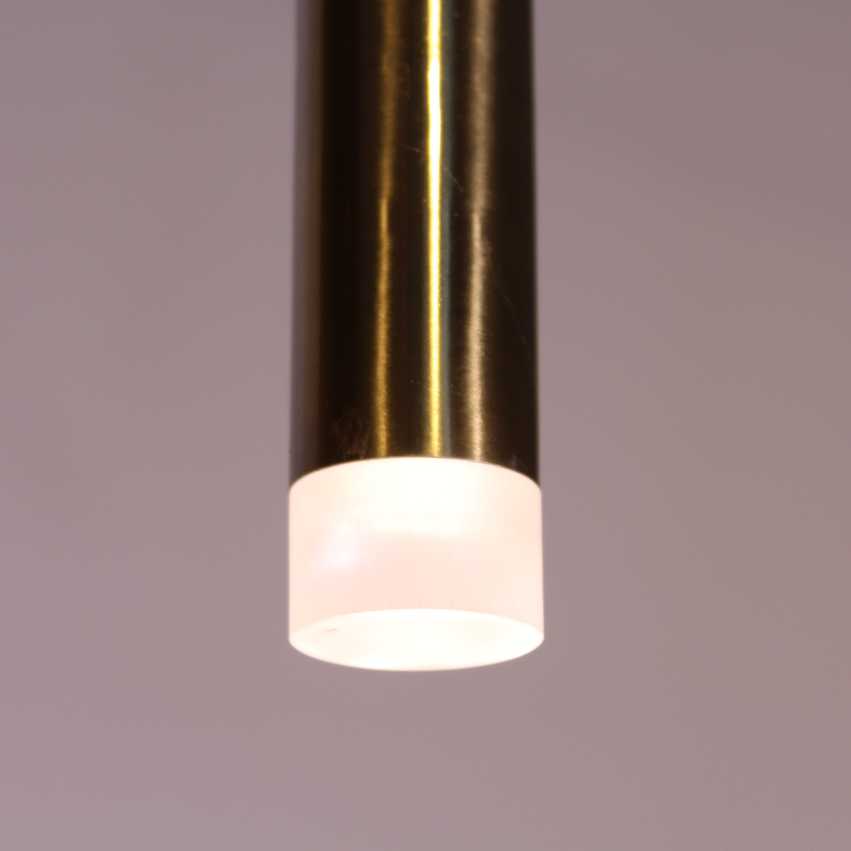 Led visilica 1.0108