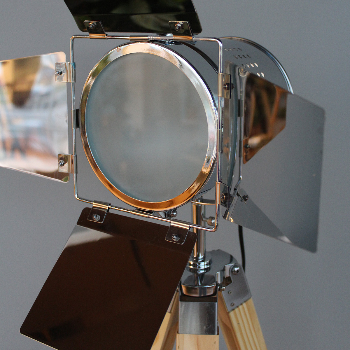 Podna lampa MU52014