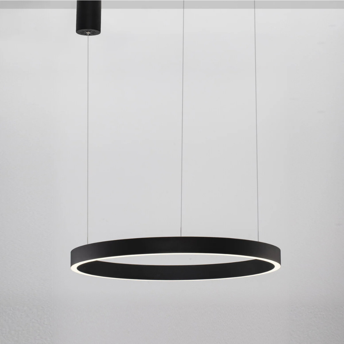 Led visilica Luca 1.0432-V600