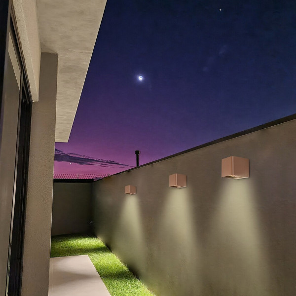 zidna lampa spoljna HALLSATT 77169 